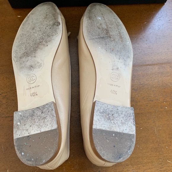 CHANEL Leather Ballet Flats - Picture 3 of 3